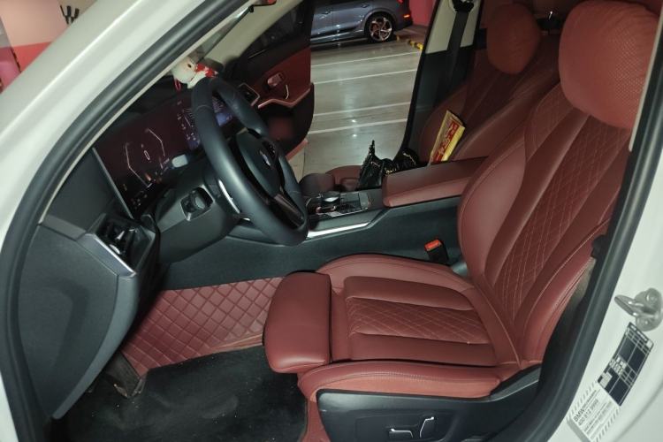 Used BMW 3 Series 2024 325i M Sport Package Left Front Seat