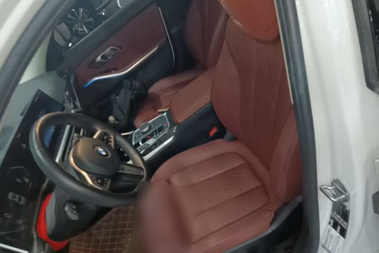 Used BMW 3 Series 2024 325Li M Sport Package Left Front Seat