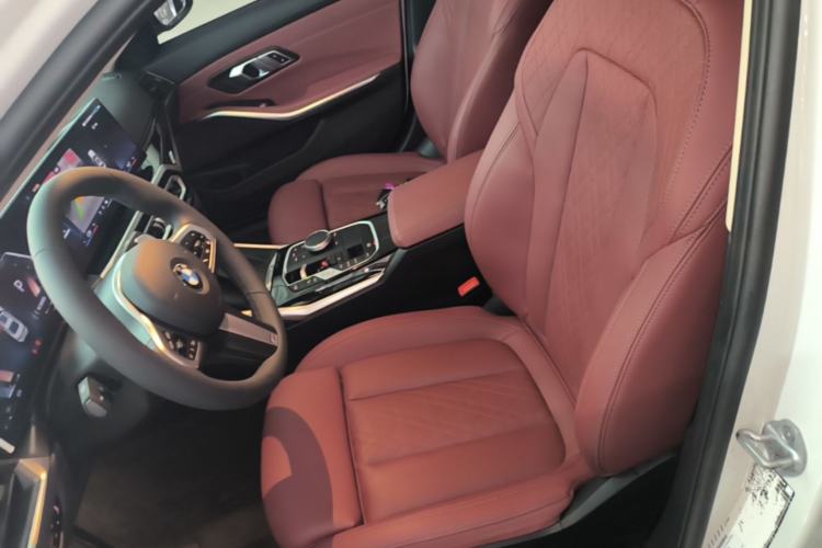 Used BMW 3 Series 2024 320Li M Sport Package Left Front Seat
