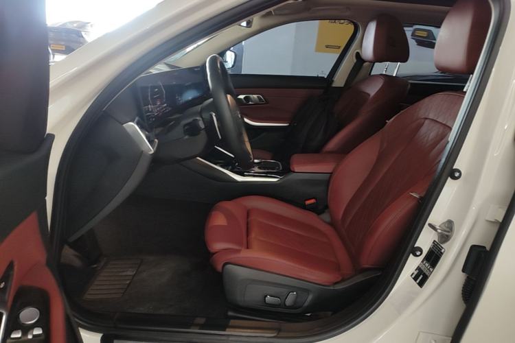 Used BMW 3 Series 2024 320Li M Sport Package Left Front Seat