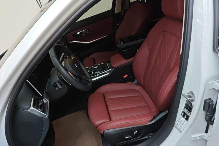 Used BMW 3 Series 2024 325Li M Sport Package Left Front Seat