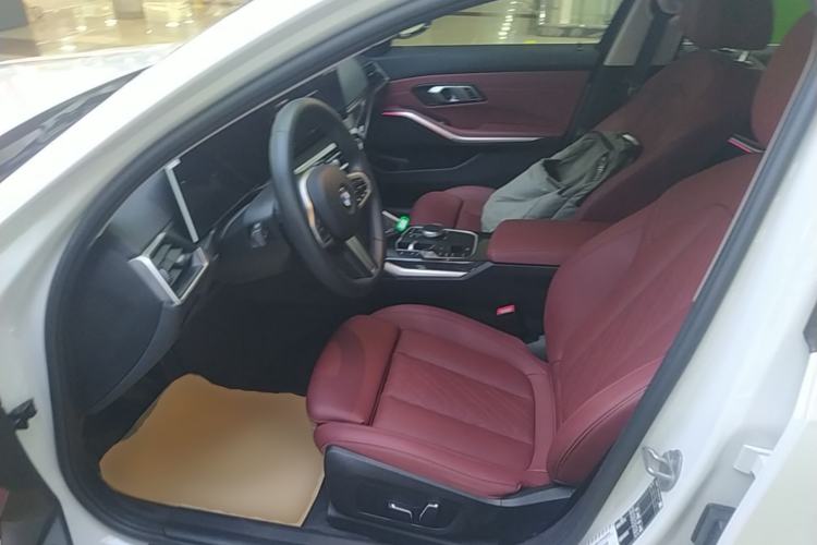 Used BMW 3 Series 2024 325Li M Sport Package Left Front Seat