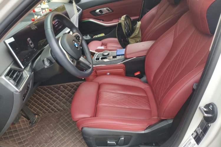 Used BMW 3 Series 2024 325i M Sport Package Left Front Seat