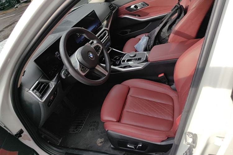 Used BMW 3 Series 2024 320Li M Sport Package Left Front Seat
