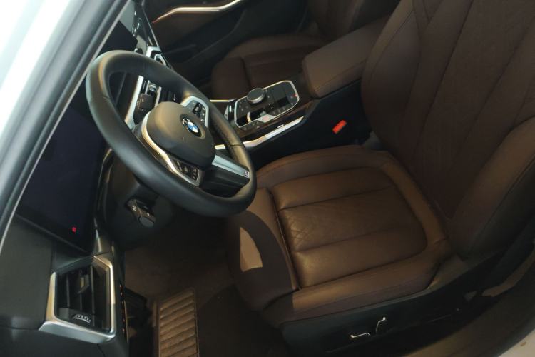 Used BMW 3 Series 2024 325Li M Sport Package Left Front Seat