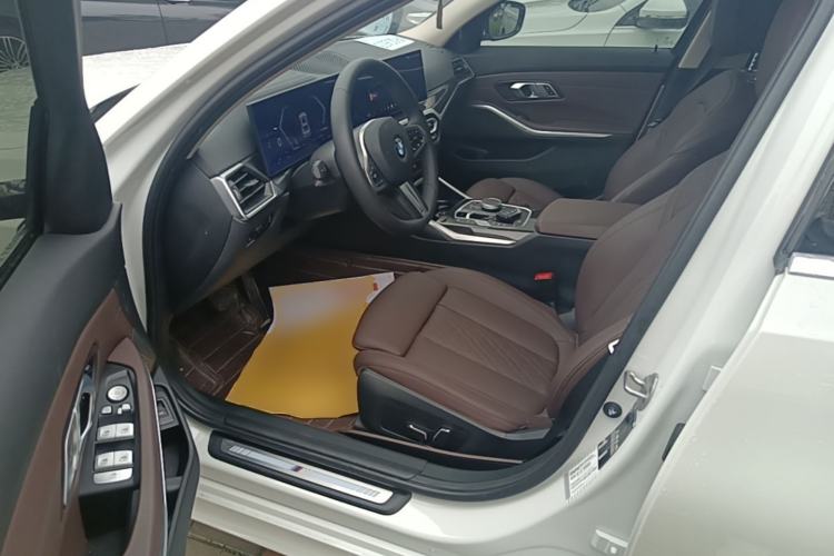 Used BMW 3 Series 2024 325Li M Sport Package Left Front Seat