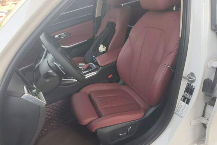 Used BMW 3 Series 2024 320Li M Sport Package Left Front Seat