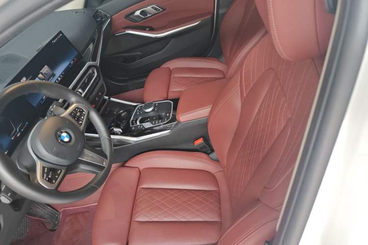 Used BMW 3 Series 2024 320Li M Sport Package Left Front Seat
