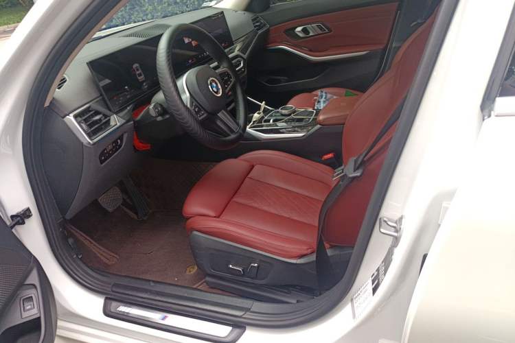 Used BMW 3 Series 2024 325Li M Sport Package Left Front Seat