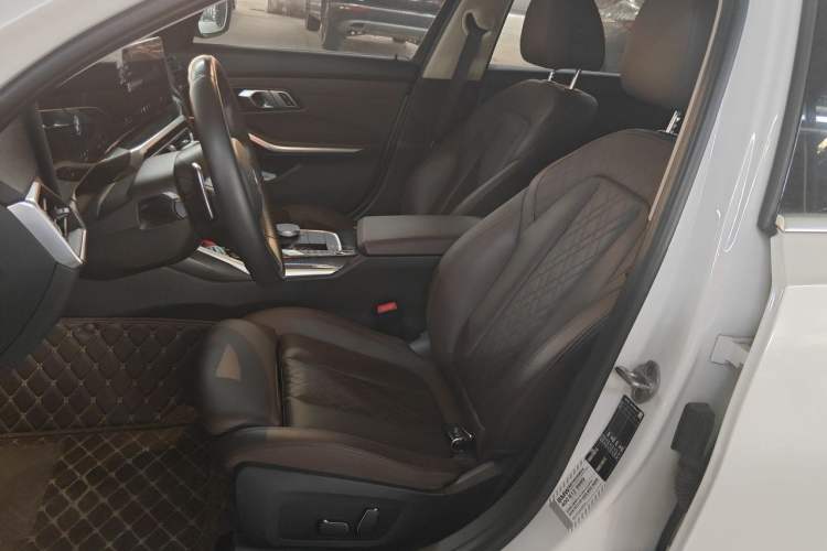 Used BMW 3 Series 2024 325Li M Sport Package Left Front Seat