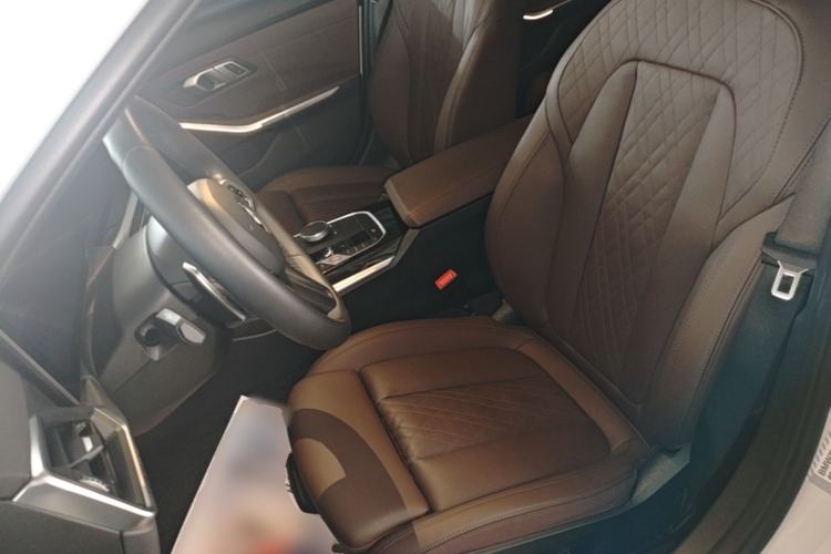 Used BMW 3 Series 2024 320i M Sport Package Left Front Seat