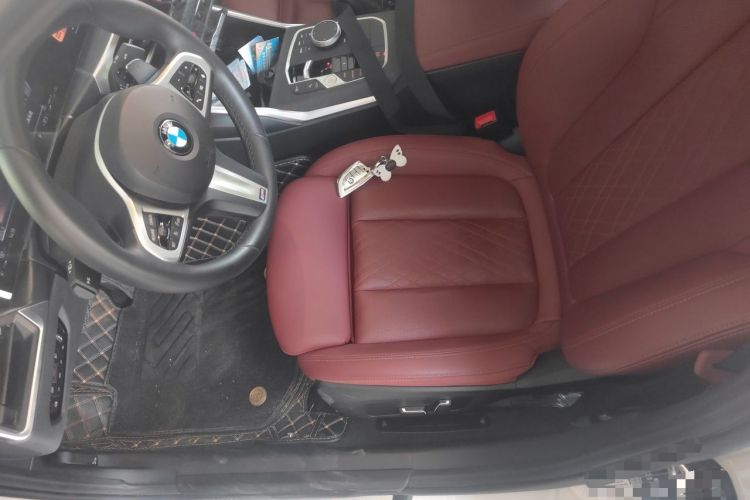 Used BMW 3 Series 2024 325i M Sport Package Left Front Seat