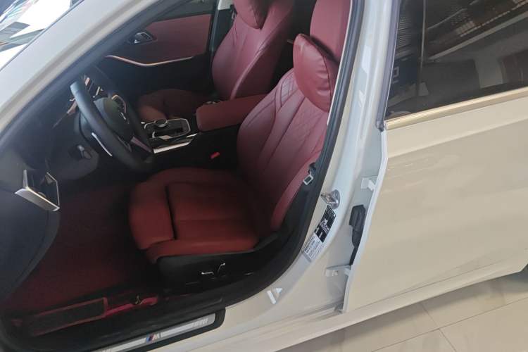 Used BMW 3 Series 2024 325Li M Sport Package Left Front Seat