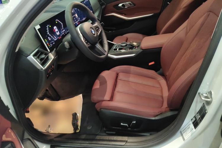 Used BMW 3 Series 2024 325i M Sport Package Left Front Seat