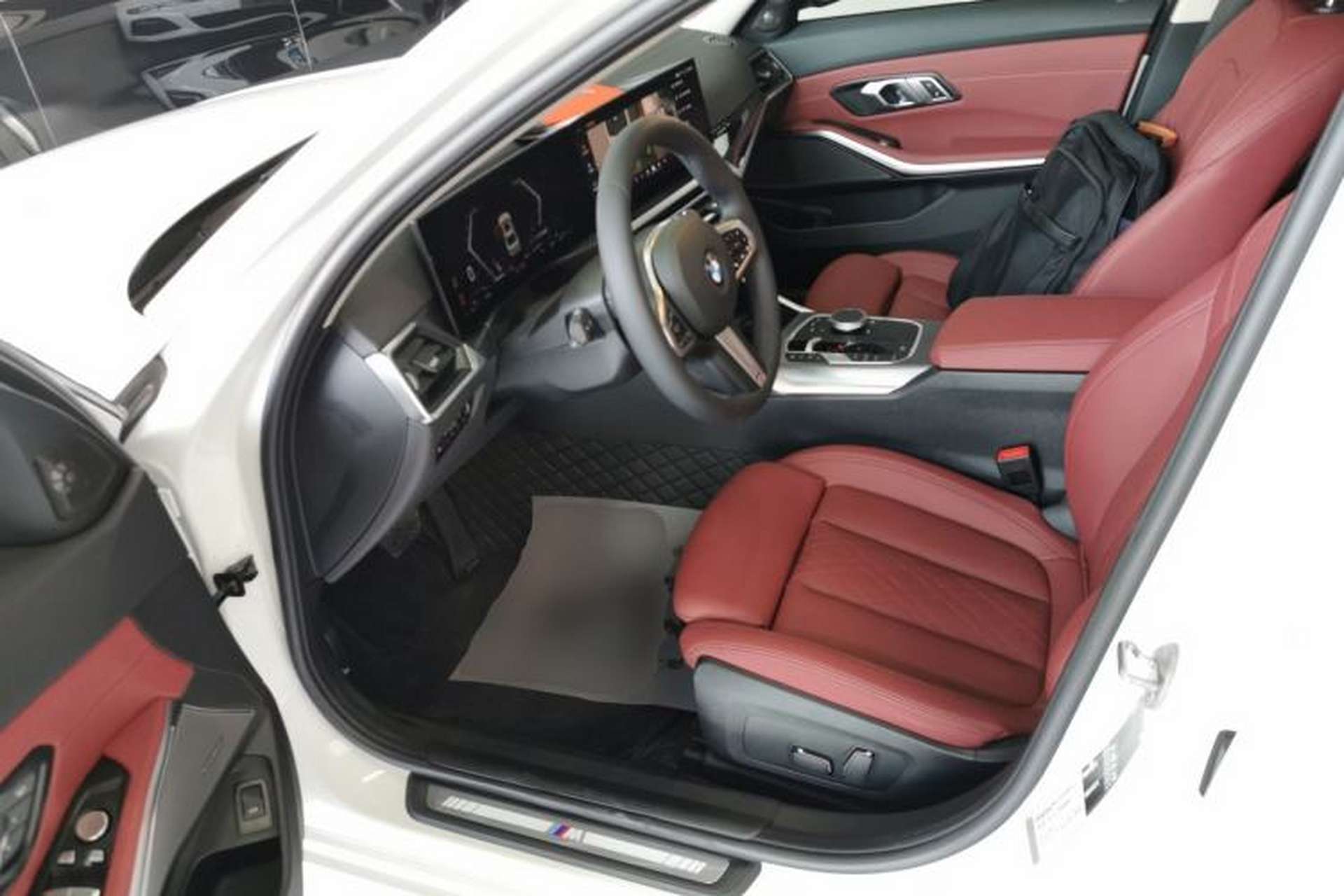 Used BMW 3 Series 2024 325Li M Sport Night Edition Package Left Front Seat