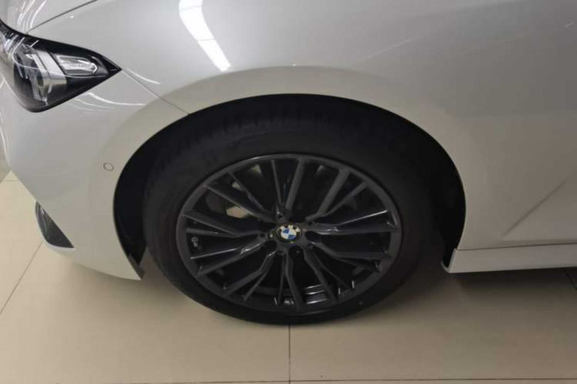 Used BMW 3 Series 2024 325Li M Sport Night Edition Package Left Front Wheel Hub