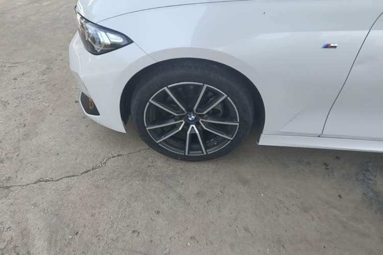 Used BMW 3 Series 2024 320Li M Sport Package Left Front Wheel Hub