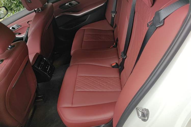 Used BMW 3 Series 2024 320Li M Sport Package Left Rear Seat