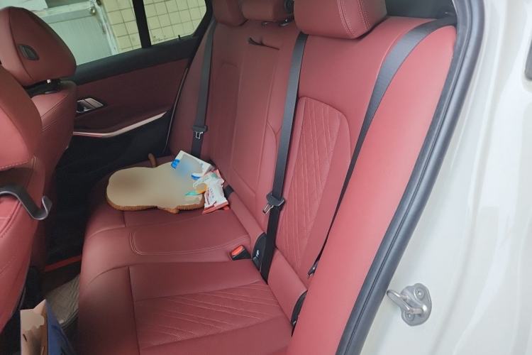 Used BMW 3 Series 2024 325i M Sport Package Left Rear Seat