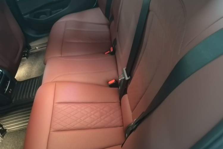 Used BMW 3 Series 2024 325Li M Sport Night Edition Package Left Rear Seat