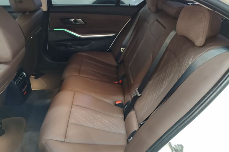 Used BMW 3 Series 2024 325Li M Sport Package Left Rear Seat