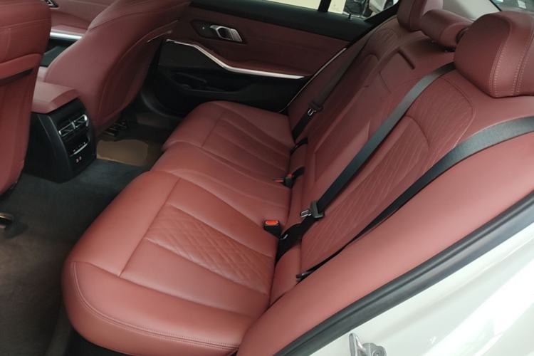 Used BMW 3 Series 2024 325Li M Sport Night Edition Package Left Rear Seat