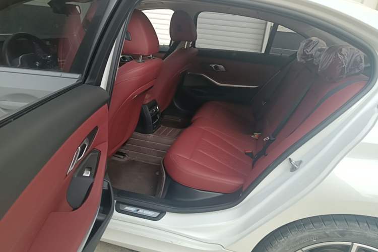 Used BMW 3 Series 2024 320Li M Sport Package Left Rear Seat