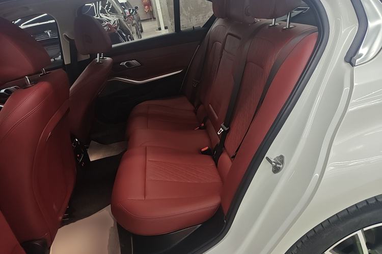Used BMW 3 Series 2024 320Li M Sport Package Left Rear Seat