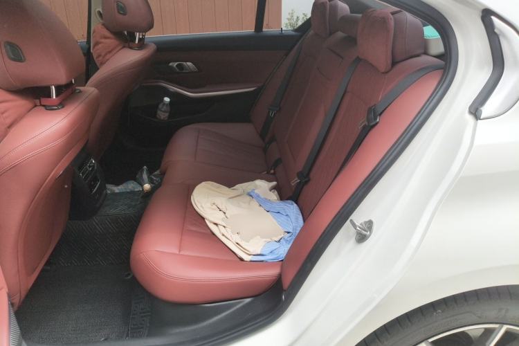Used BMW 3 Series 2024 325Li M Sport Package Left Rear Seat