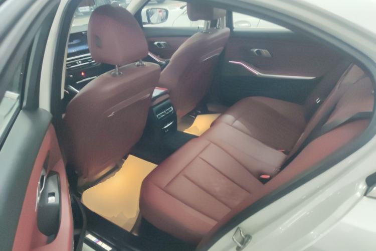 Used BMW 3 Series 2024 325Li M Sport Package Left Rear Seat