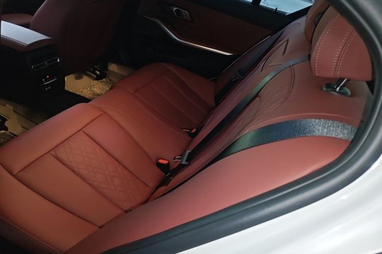 Used BMW 3 Series 2024 325Li M Sport Package Left Rear Seat