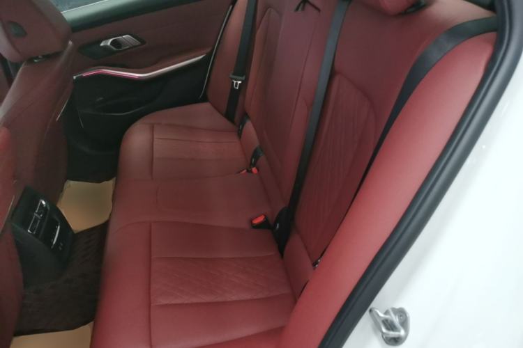 Used BMW 3 Series 2024 325i M Sport Package Left Rear Seat