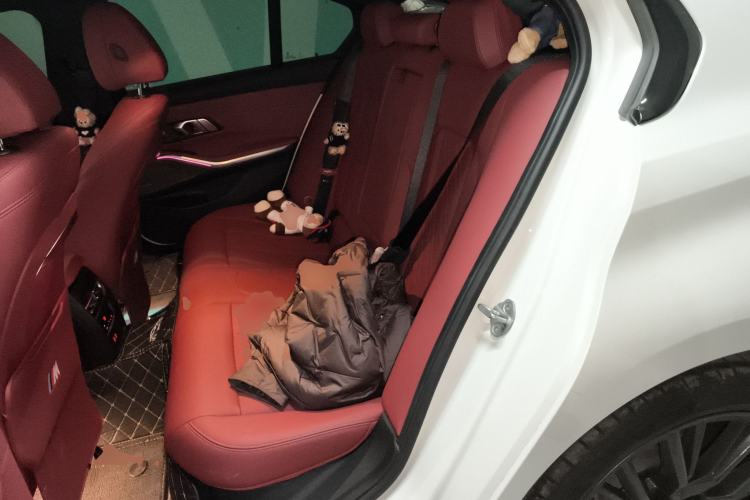 Used BMW 3 Series 2024 325i M Sport Night Edition Package Left Rear Seat