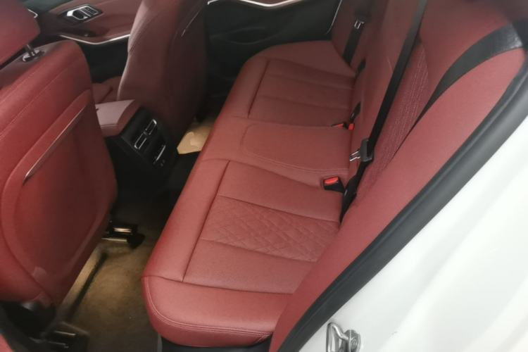 Used BMW 3 Series 2024 320i M Sport Package Left Rear Seat
