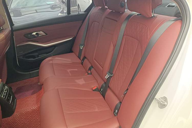 Used BMW 3 Series 2024 325Li M Sport Night Edition Package Left Rear Seat