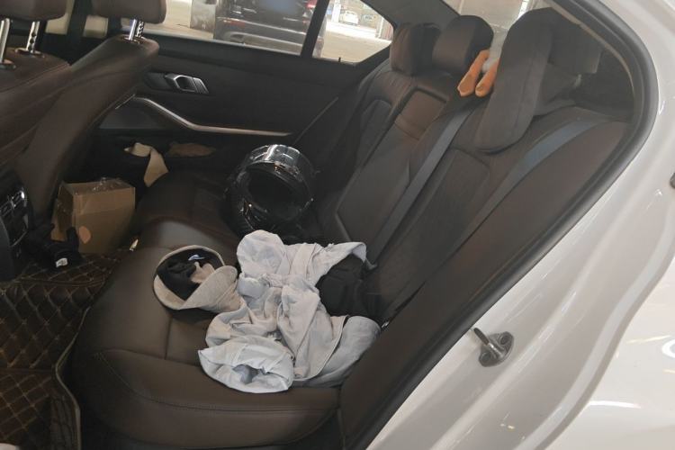 Used BMW 3 Series 2024 325Li M Sport Package Left Rear Seat