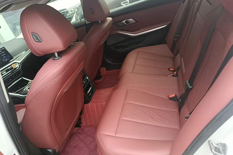 Used BMW 3 Series 2024 325Li M Sport Package Left Rear Seat