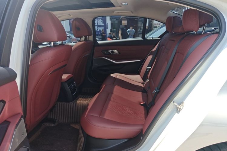 Used BMW 3 Series 2024 325Li M Sport Night Edition Package Left Rear Seat