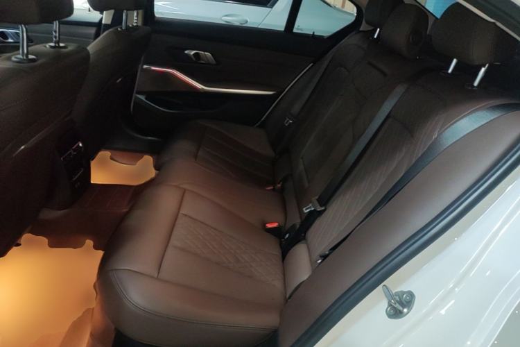 Used BMW 3 Series 2024 325Li M Sport Package Left Rear Seat