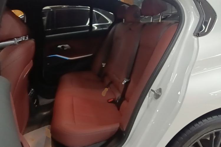 Used BMW 3 Series 2024 325i M Sport Night Edition Package Left Rear Seat