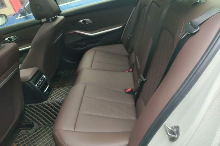 Used BMW 3 Series 2024 325Li M Sport Package Left Rear Seat