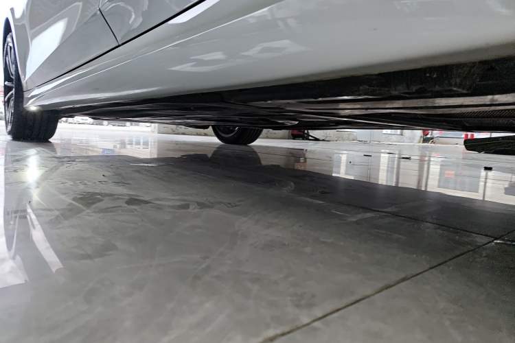 Used BMW 3 Series 2024 325Li M Sport Package Left Side Sill