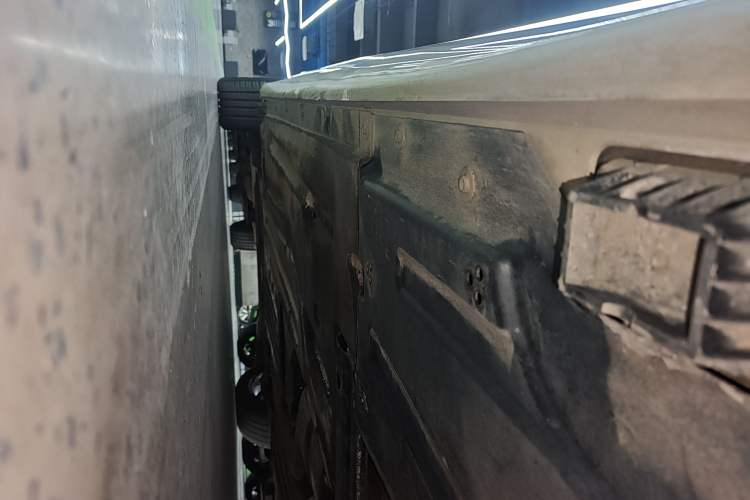 Used BMW 3 Series 2024 320Li M Sport Package Left Side Sill
