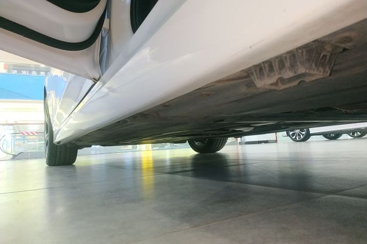Used BMW 3 Series 2024 325i M Sport Package Left Side Sill
