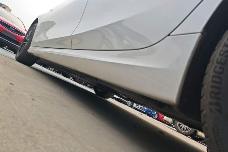 Used BMW 3 Series 2024 325Li M Sport Night Edition Package Left Side Sill