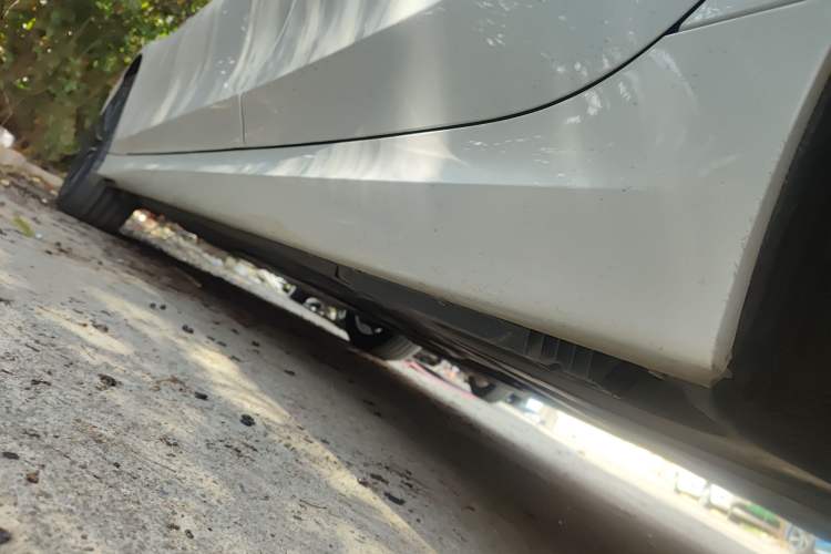 Used BMW 3 Series 2024 325Li M Sport Package Left Side Sill