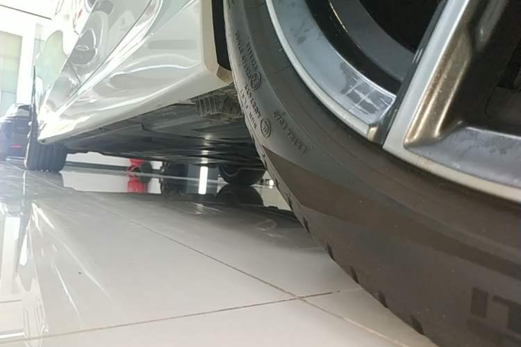 Used BMW 3 Series 2024 325Li M Sport Package Left Side Sill