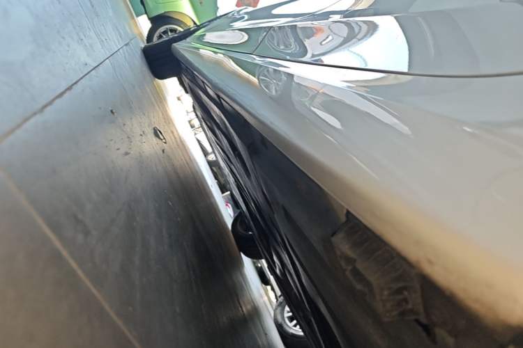 Used BMW 3 Series 2024 320Li M Sport Package Left Side Sill