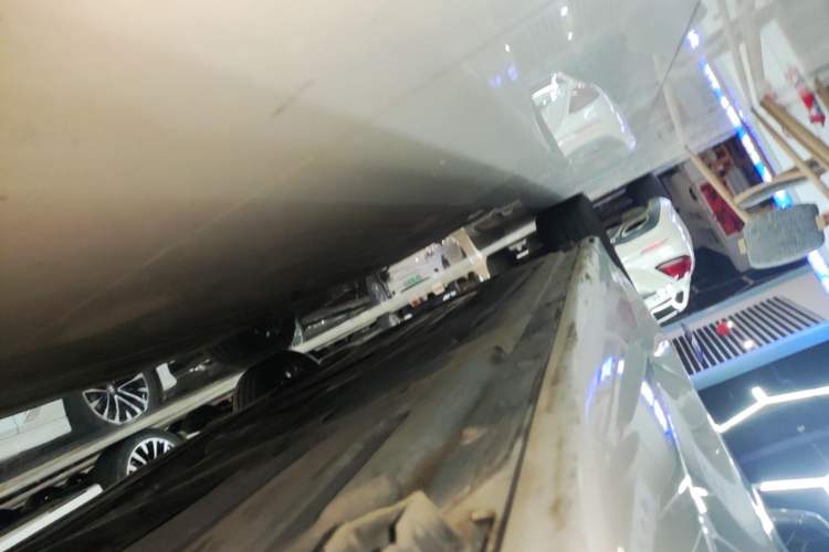 Used BMW 3 Series 2024 325Li M Sport Package Left Side Sill