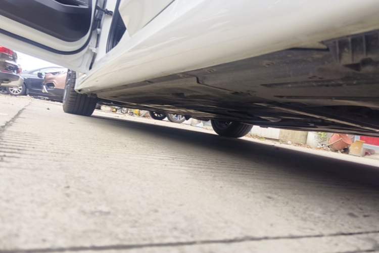 Used BMW 3 Series 2024 325Li M Sport Night Edition Package Left Side Sill